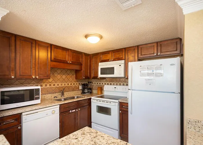 Island Winds East 811 Apartment *